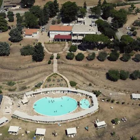 Casablanca מלון צ'יביטאנובה מארקה