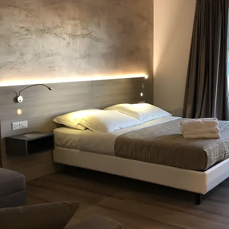 מלון Casablanca 3*