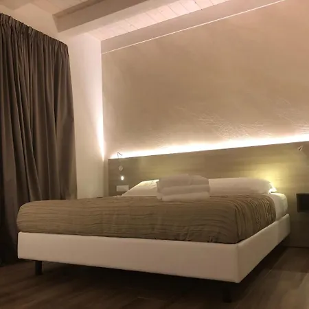 Casablanca צ'יביטאנובה מארקה