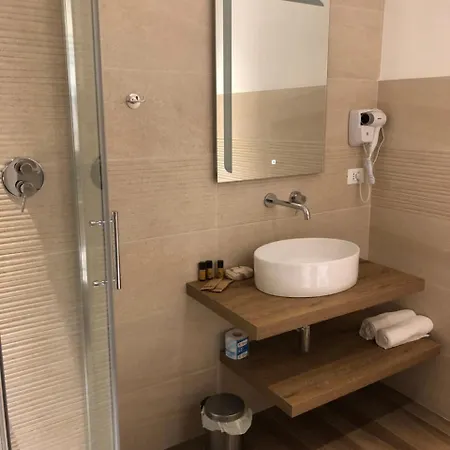 Casablanca צ'יביטאנובה מארקה