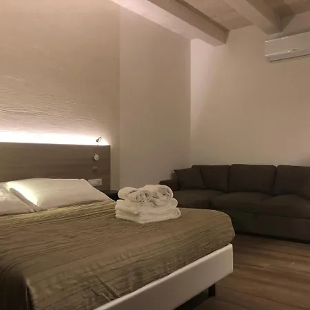 Casablanca צ'יביטאנובה מארקה