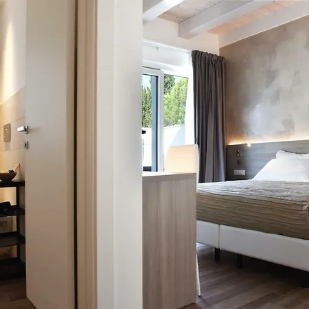 Casablanca צ'יביטאנובה מארקה